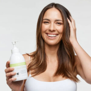 MooGoo Natural Scalp-friendly Cream Conditioner (1L)