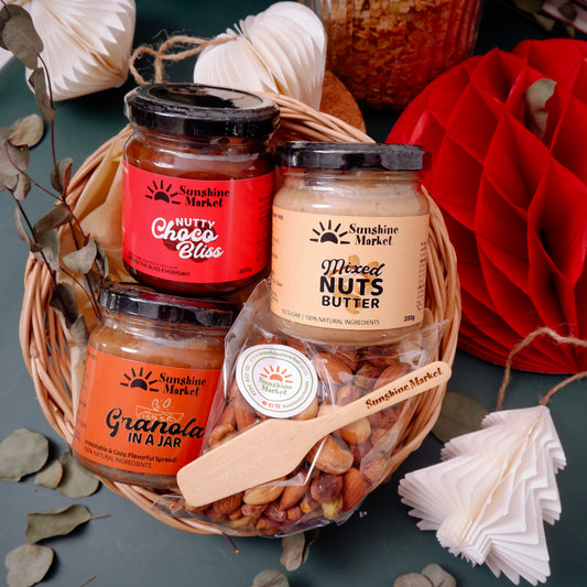 Merry & Nutty Basket